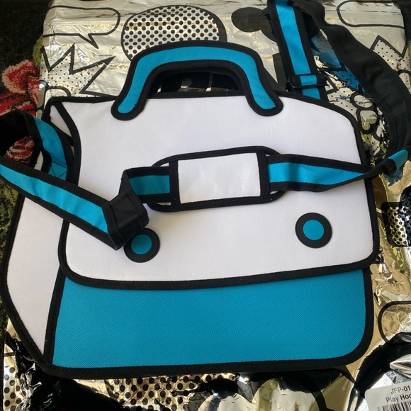 Jump From Paper Messenger Bag - Picture 7 of 8